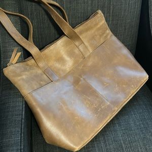 ABLE leather travel bag - used about 4 times. Protected with Leather cream.